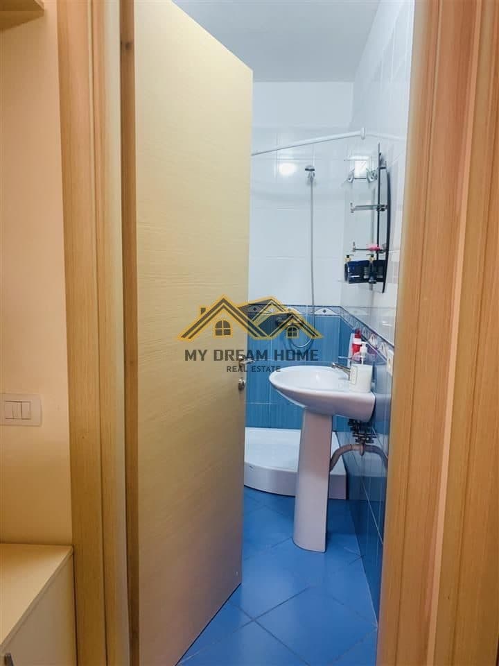 SHITET APARTAMENT 1+1 NE QENDER TE DURRESIT 3