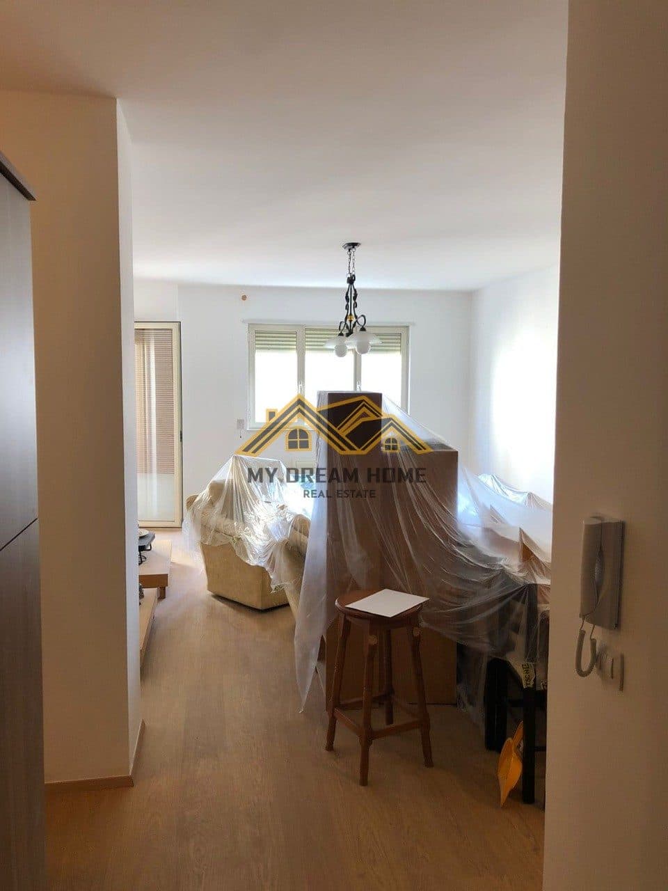 SHITET APARTAMENT 2+1+2 NE DURRES! 3