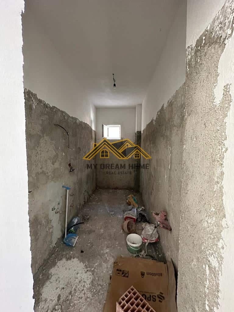 SHITET APARTAMENT 1+1 TEK GJYKATA NE DURRES ! 2