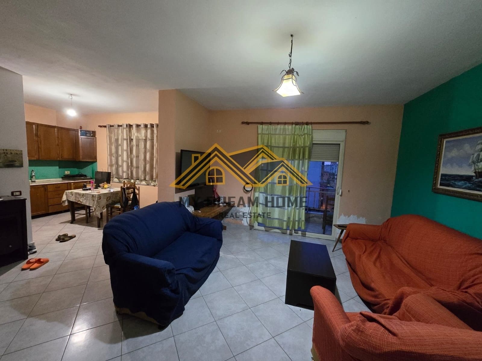 SHITET APARTAMENT 2+1 TEK ISH FABRIKA E BUKES DURRES!