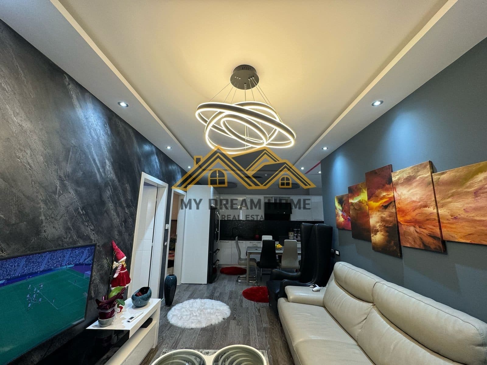 Shitet Super apartament 3+1+Garazhd i investuar, Qender Durres.