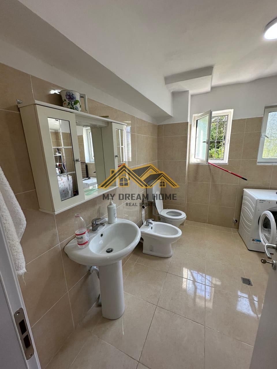 SHITET APARTAMENT 1+1 TEK CEZMA FERRES, DURRES !!! 2