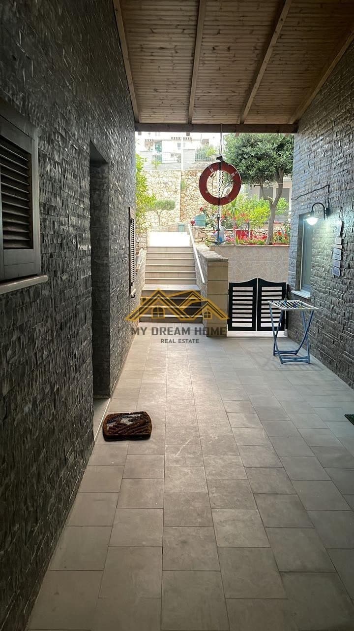 VLORE- AQUAMARINE RESIDENCE: SHESIM APARTAMENT ME PAMJE NGA DETI