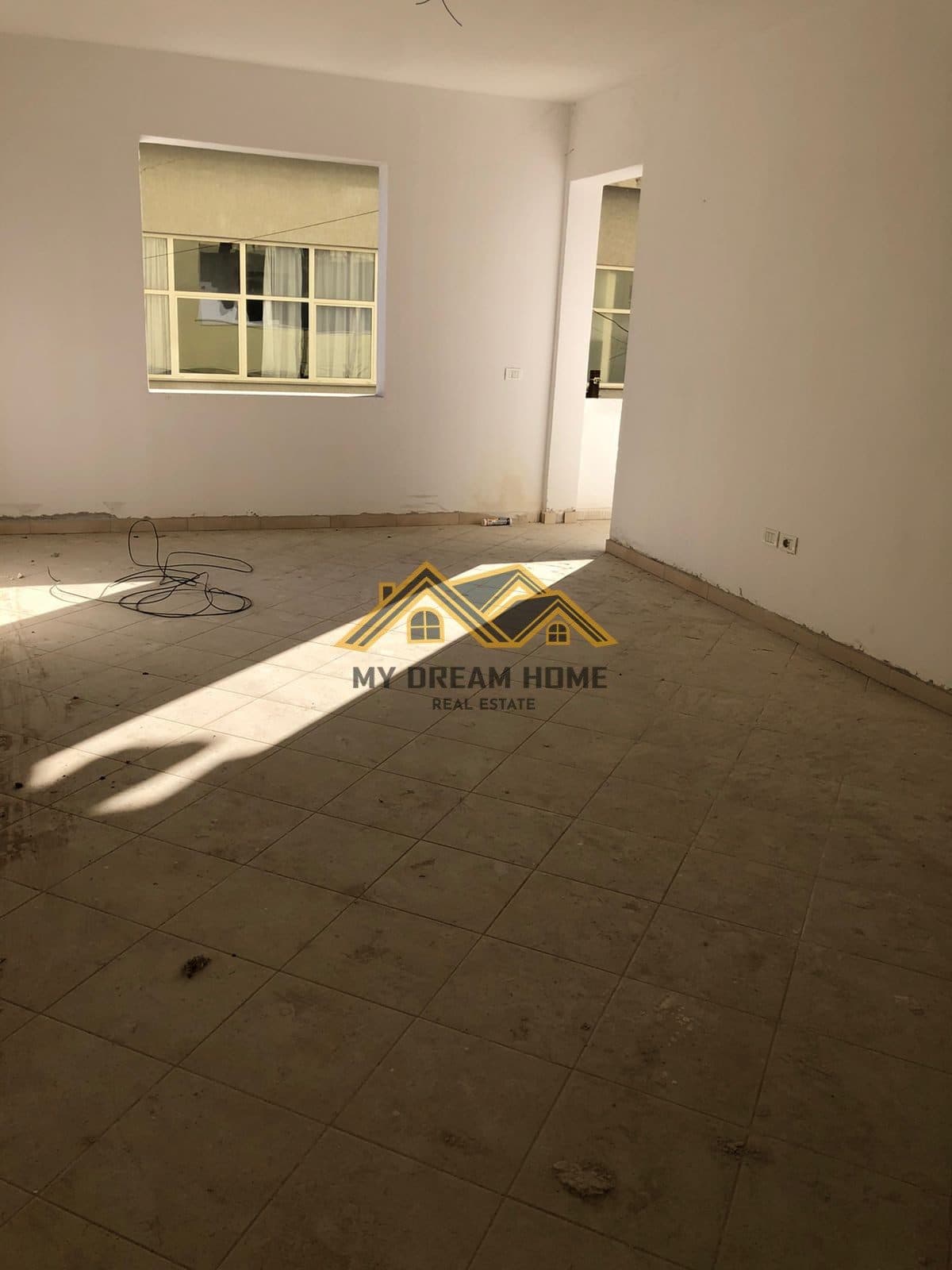 SHITET APARTAMENT 1+1 TE ISH URT-JA! 3
