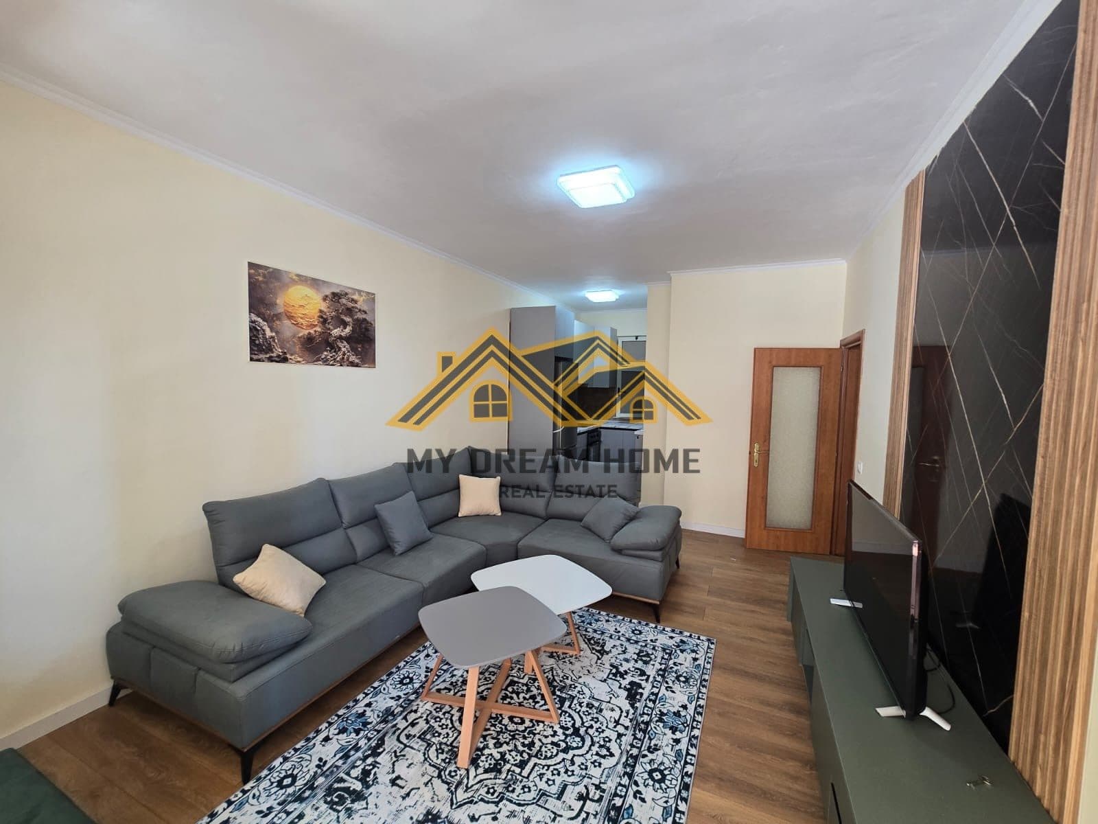 SHITET APARTAMENT 2+1 PLAZH ILIRIA DURRES 4