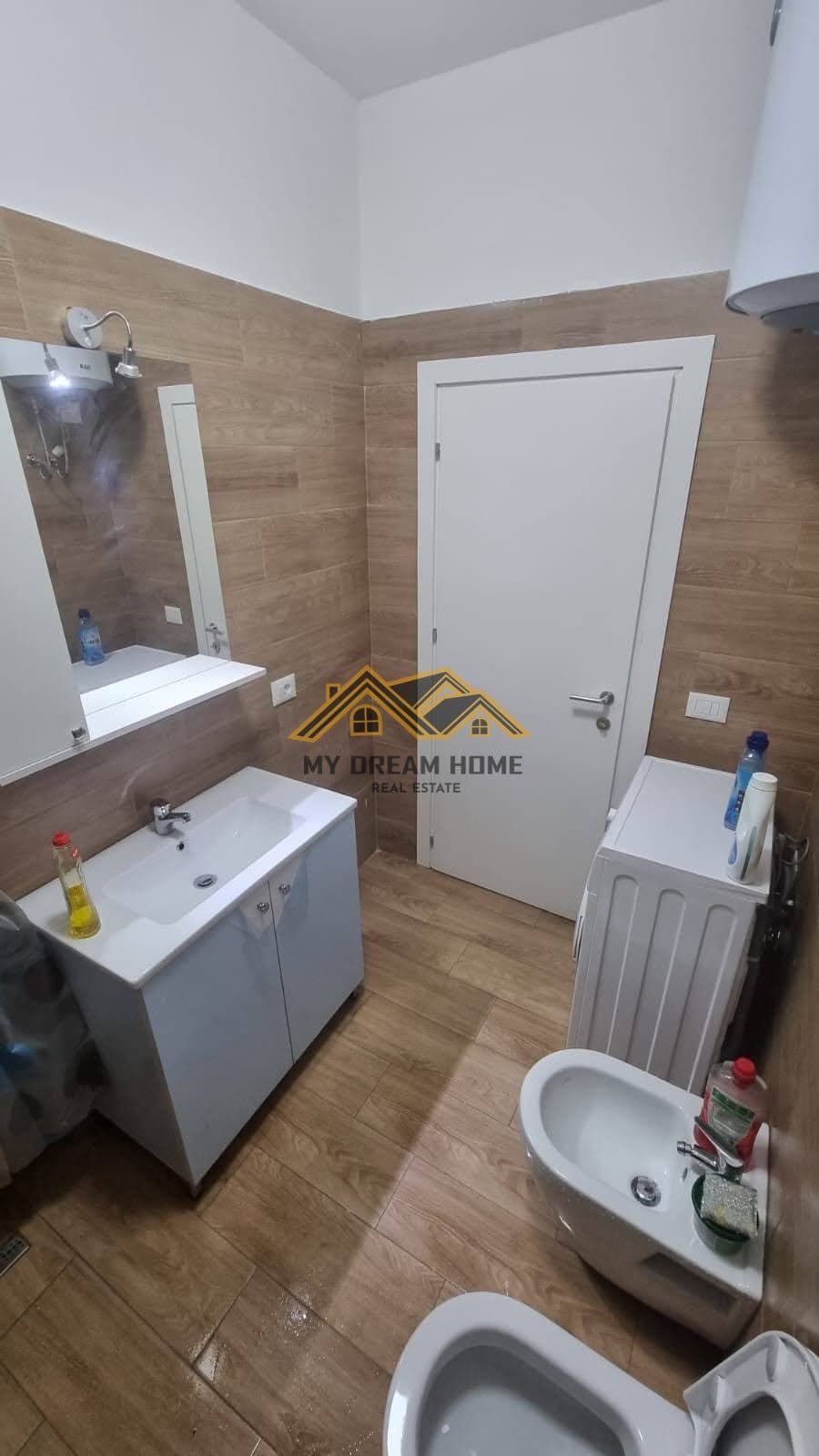 Apartament 1+1 per shitje, Stadiumi Durres. 3