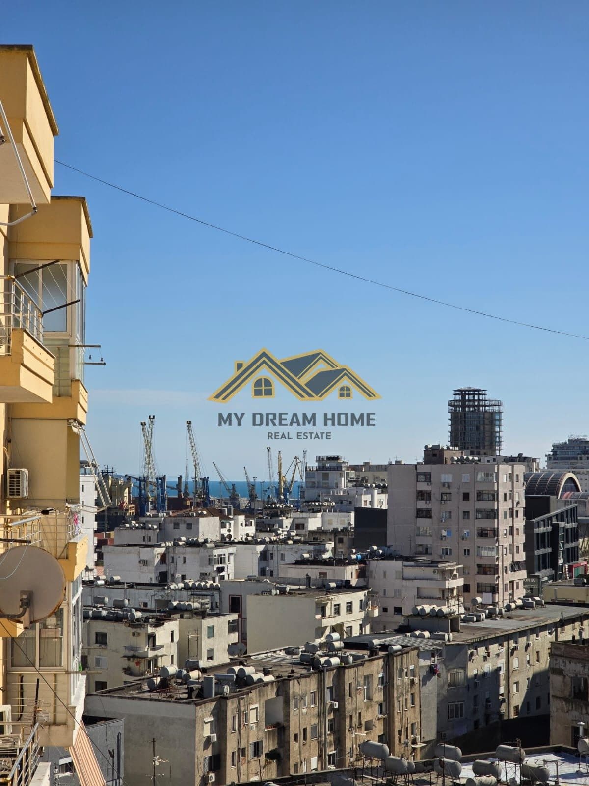 SHITET APARTAMENT 1+1 NE QENDER!