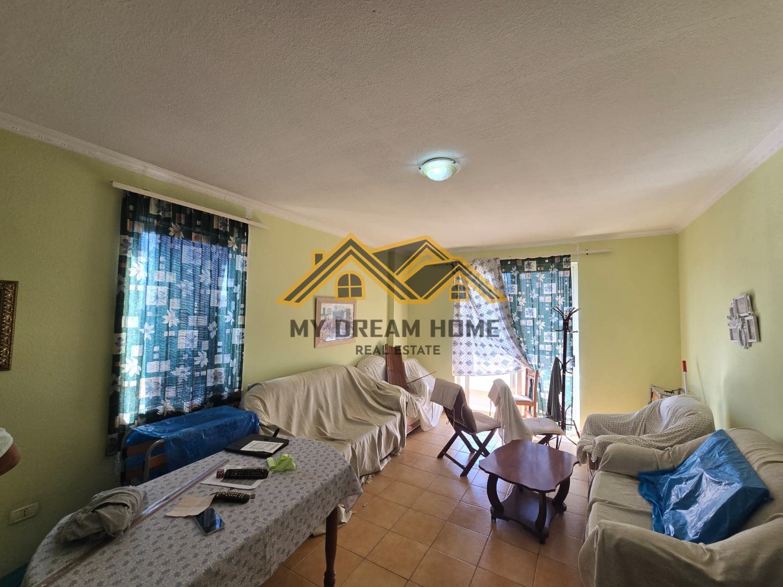 SHITET APARTAMENT 1+1 NE PLAZH DURRES!
