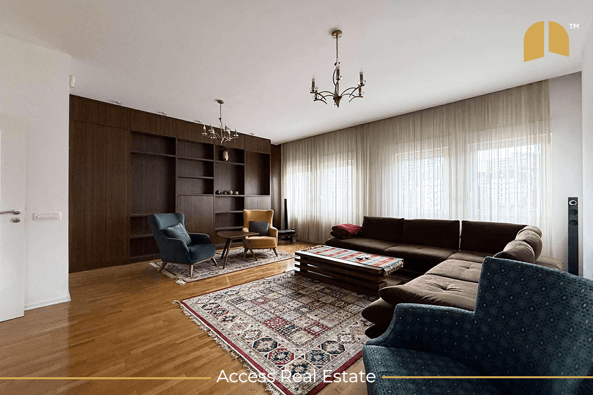 Banesë me QIRA – 3 dhoma gjumi + garazh – Bregu i Diellit