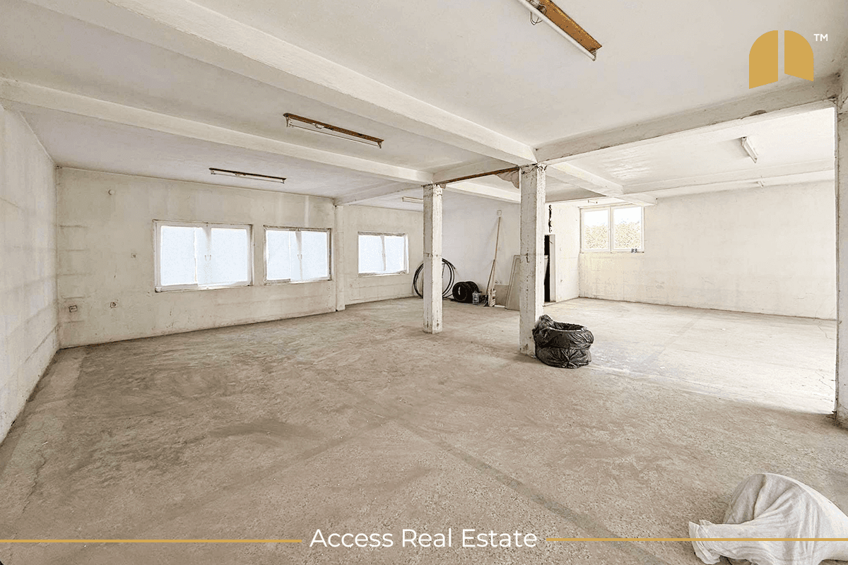 Lokal me QIRA – 125m² – Kolovicë 3