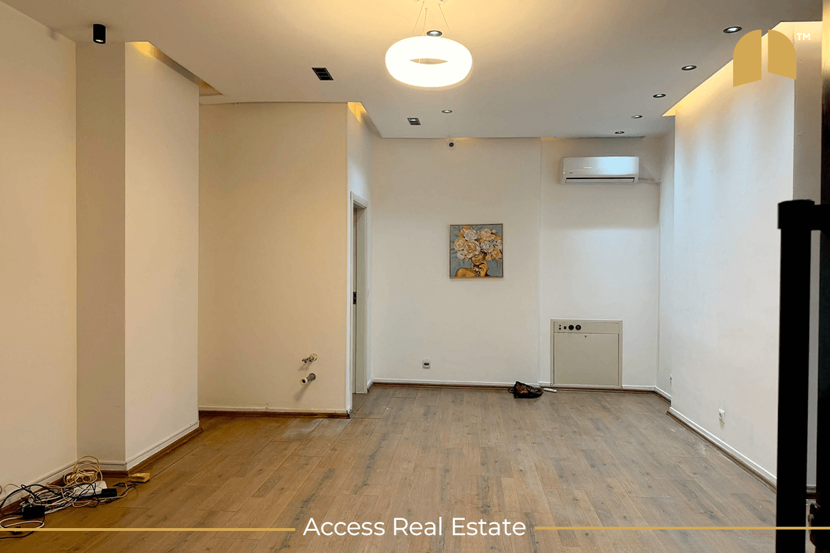 Lokal me QIRA – 32m² – Bregu i Diellit