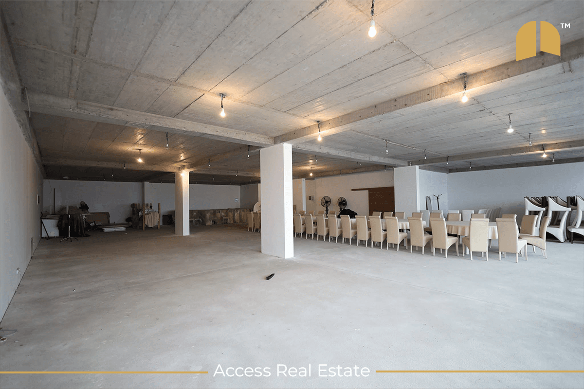 Objekt afarist me QIRA / Prishtinë - 1200m² + 22 Ari 2