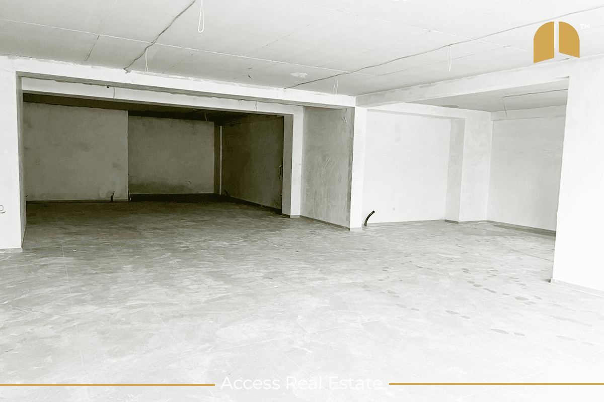 Lokal me QIRA - 168m² - Rruga C 2