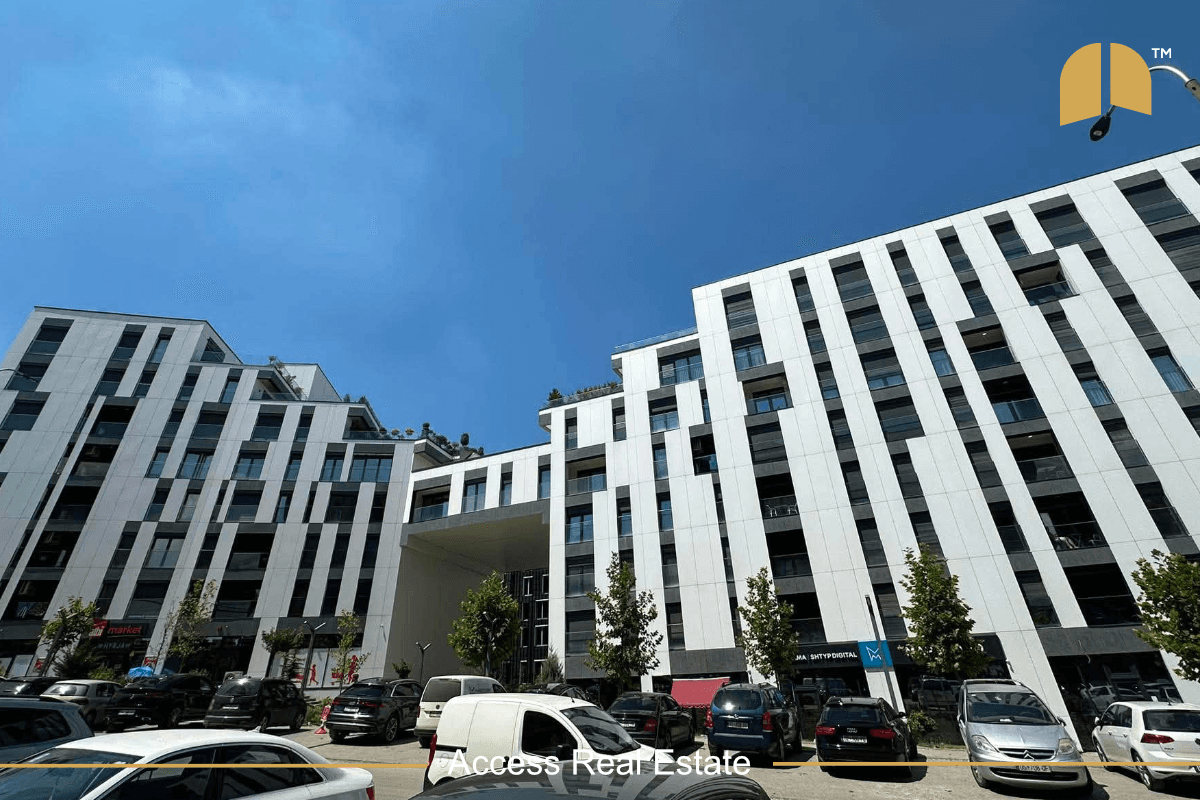 Banesë në SHITJE – 3 dhoma gjumi – Prishtina e Re