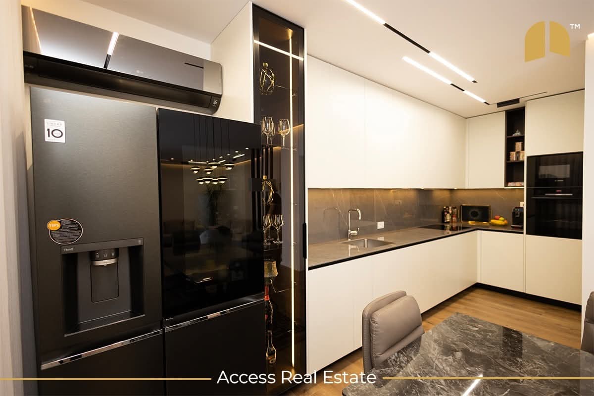 Penthouse në SHITJE – 150.56m² + Garazh & Depo – Tophane afër Qafës 3