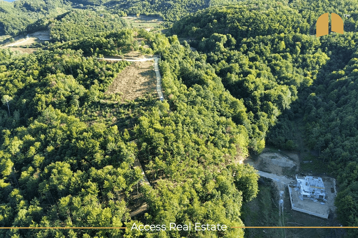 Truall në SHITJE me FLETË POSEDUESE – 12.28 Ari – Butovc 2
