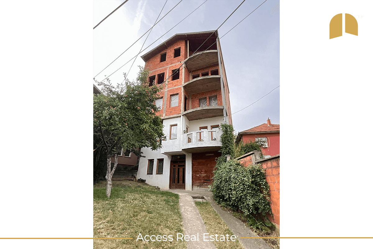 Shtëpi në SHITJE 400m² - Qendër 3