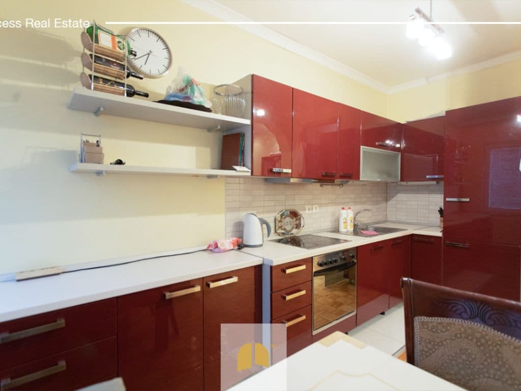 Banesë me QIRA – 2 dhoma gjumi – Bregu i Diellit 3