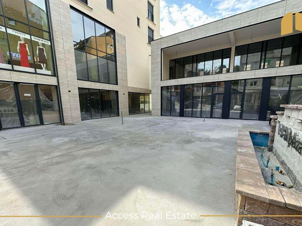 Lokal në SHITJE – Parku i Qytetit – 330m² 3