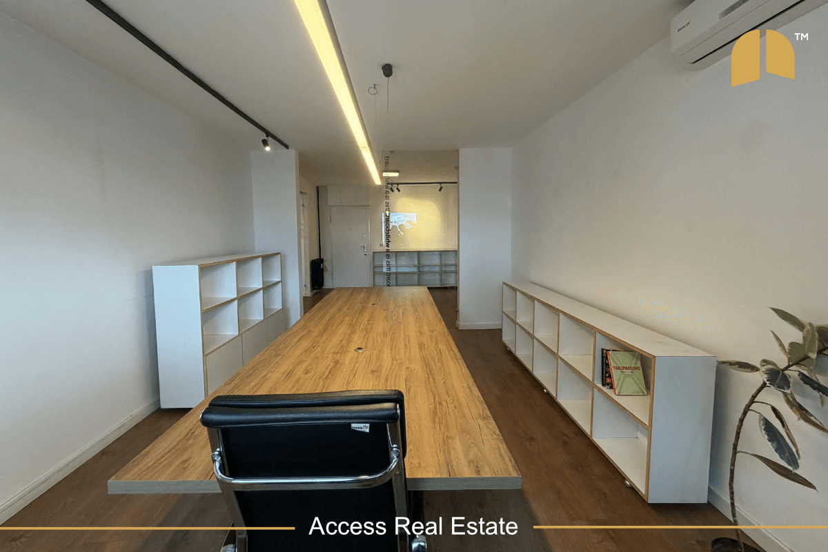 Zyre me QIRA – 3 hapësira pune – Qendër 2