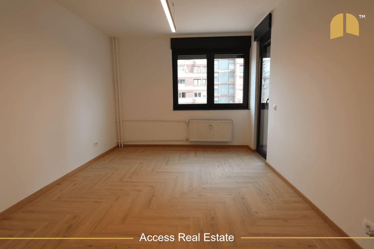 Zyre me QIRA – 3 Hapësira pune + garazh – Te Qafa