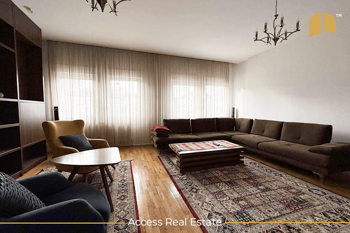 Banesë me QIRA – 3 dhoma gjumi + garazh – Bregu i Diellit 2