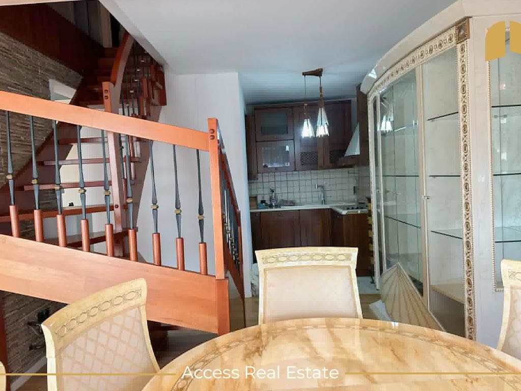 Banesë me QIRA – 3 dhoma gjumi + 2 garazha – Pejton 3