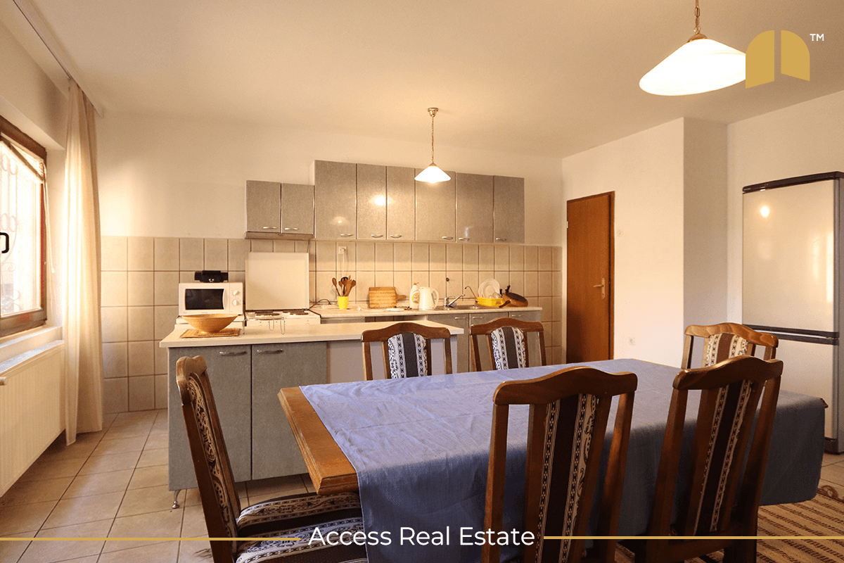 Shtëpi në SHITJE – 250m² – Lagjja Dodona 4
