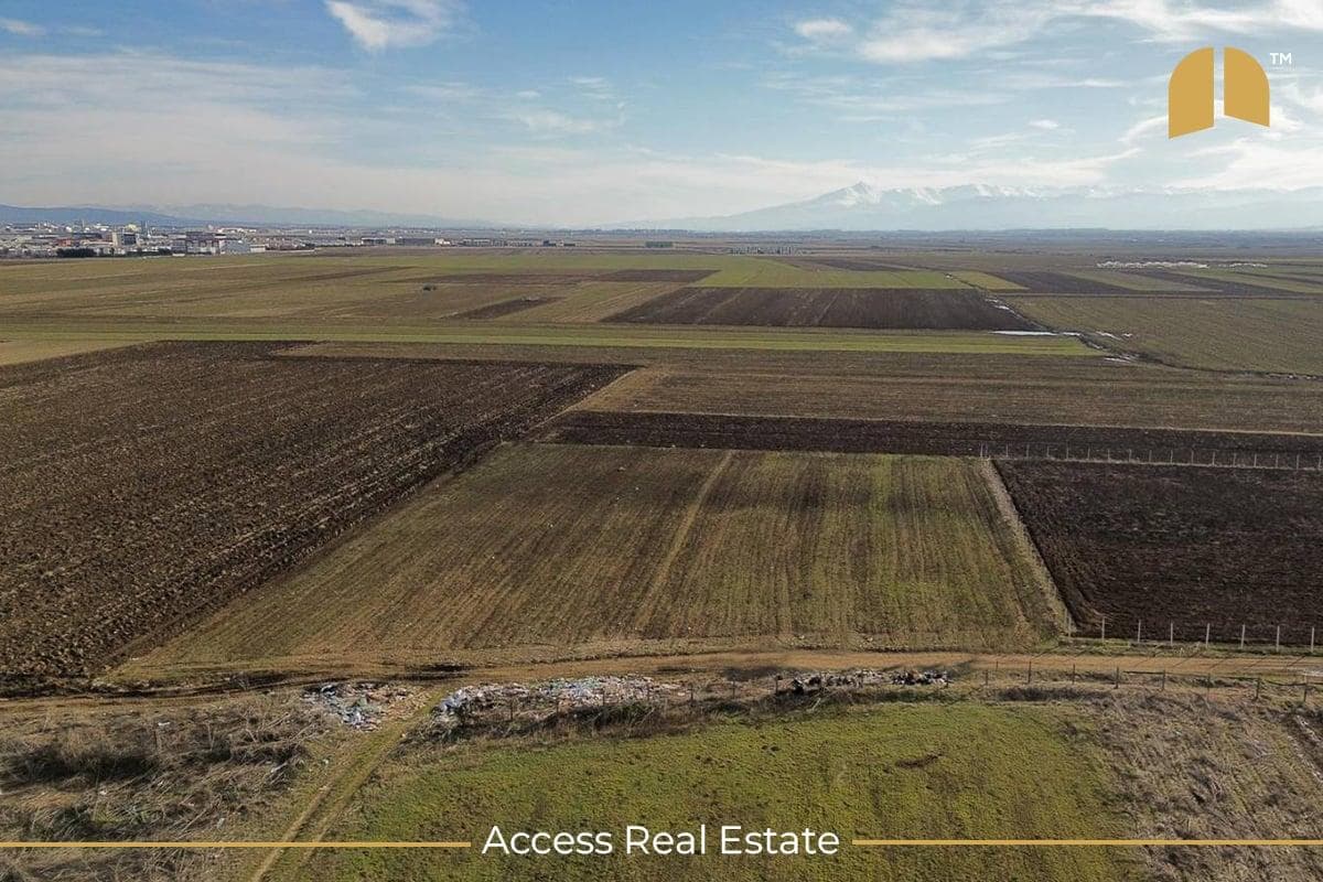 Truall në SHITJE me FLETË POSEDUESE – 54 ARI – Miradi e Epërme/Zona industriale 3