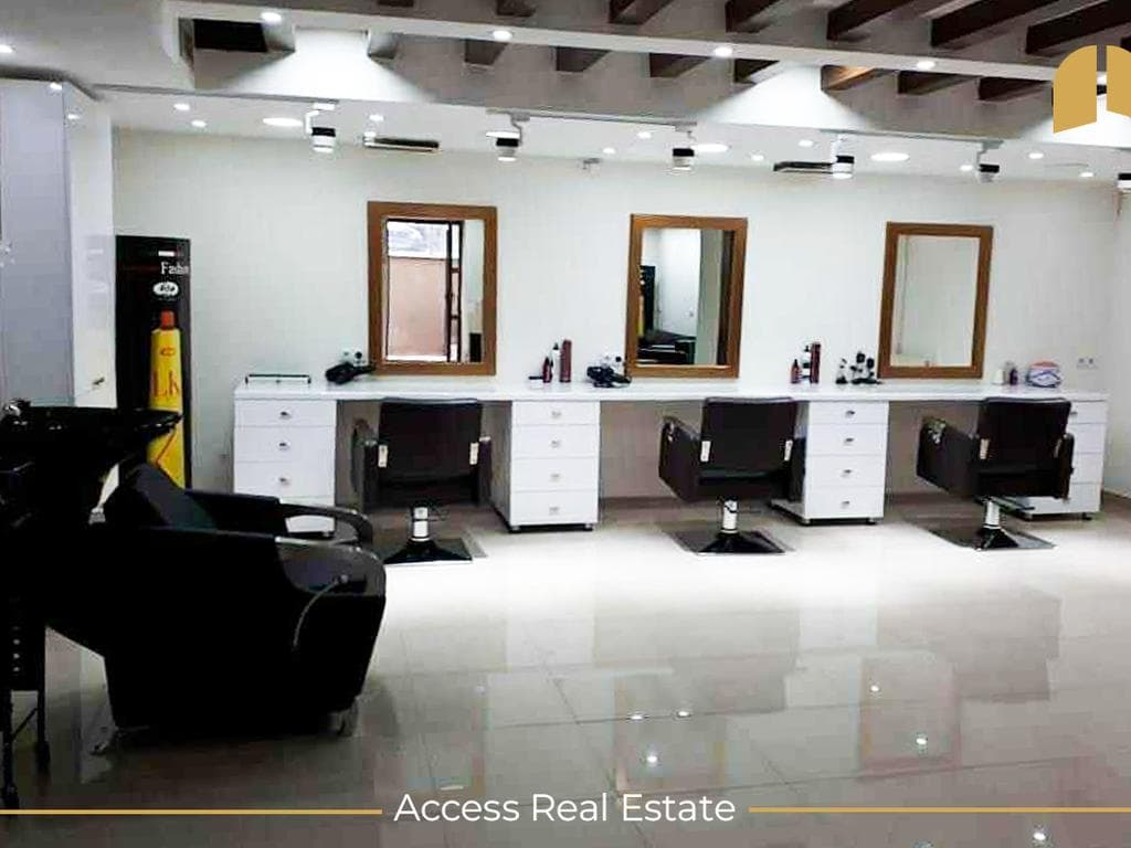 Lokal në SHITJE – 61m² (31m² me FLETË POSEDUESE) – Qendër 2