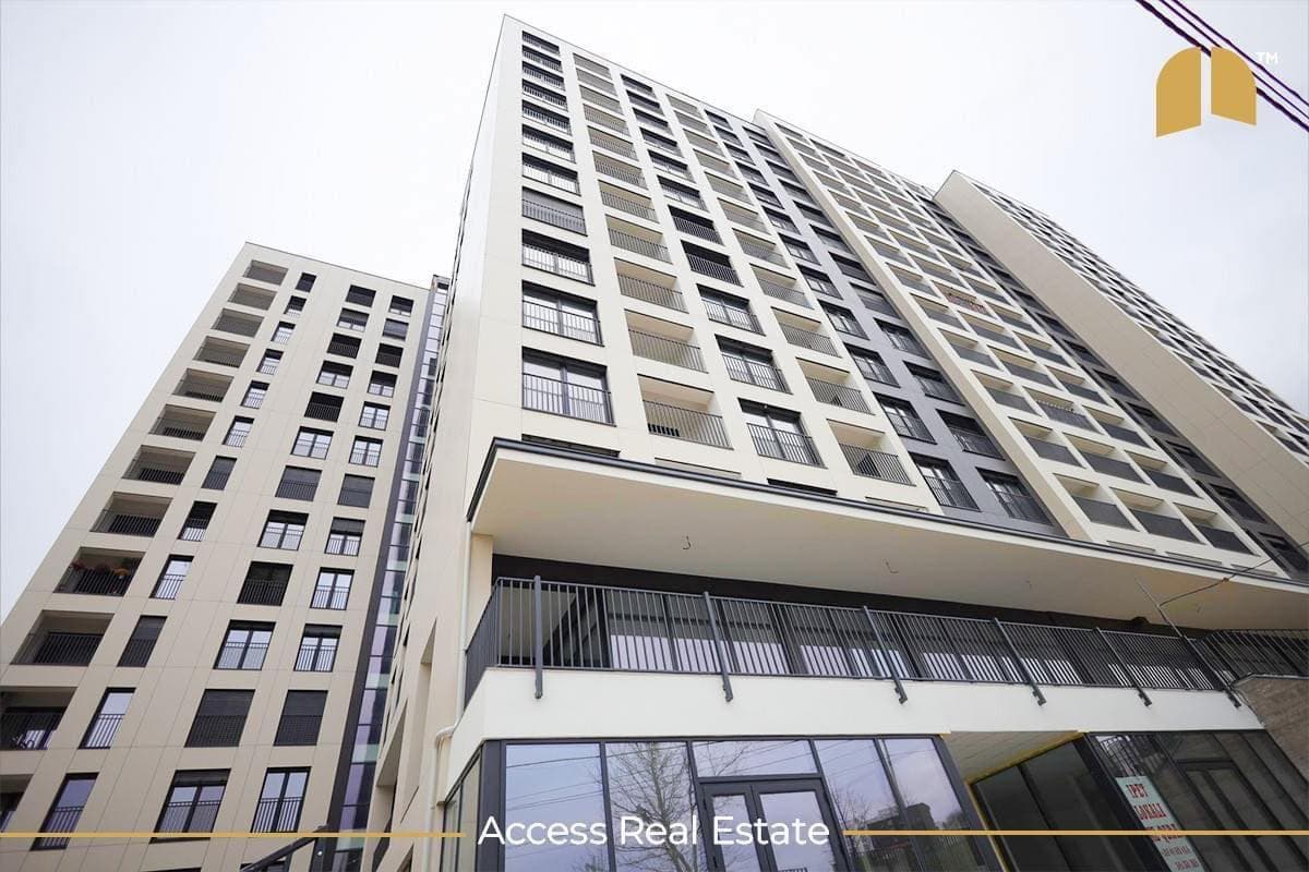 Lokal me QIRA – 1 hapësirë pune – Velani 3