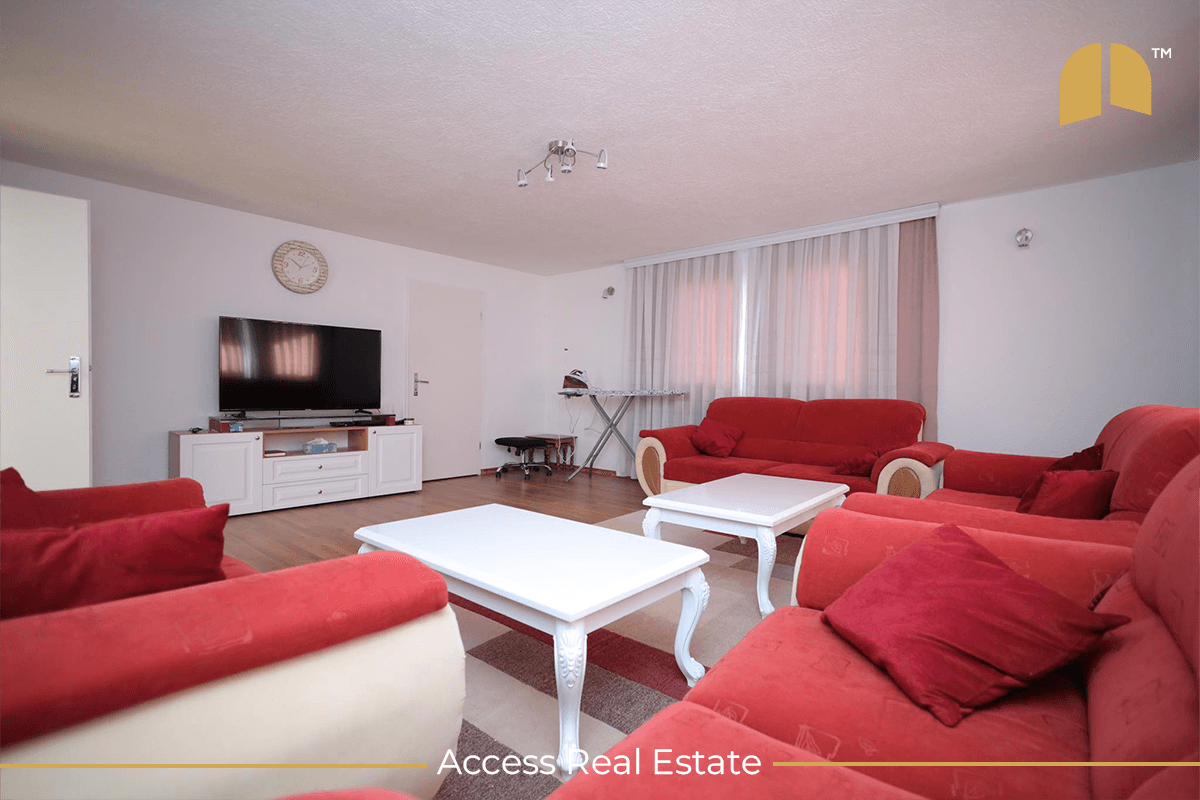 Shtëpi me QIRA – 4 dhoma gjumi – Kalabri 2