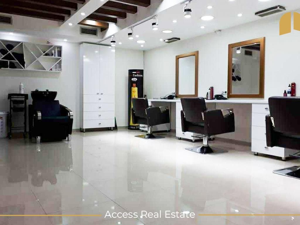 Lokal në SHITJE – 61m² (31m² me FLETË POSEDUESE) – Qendër