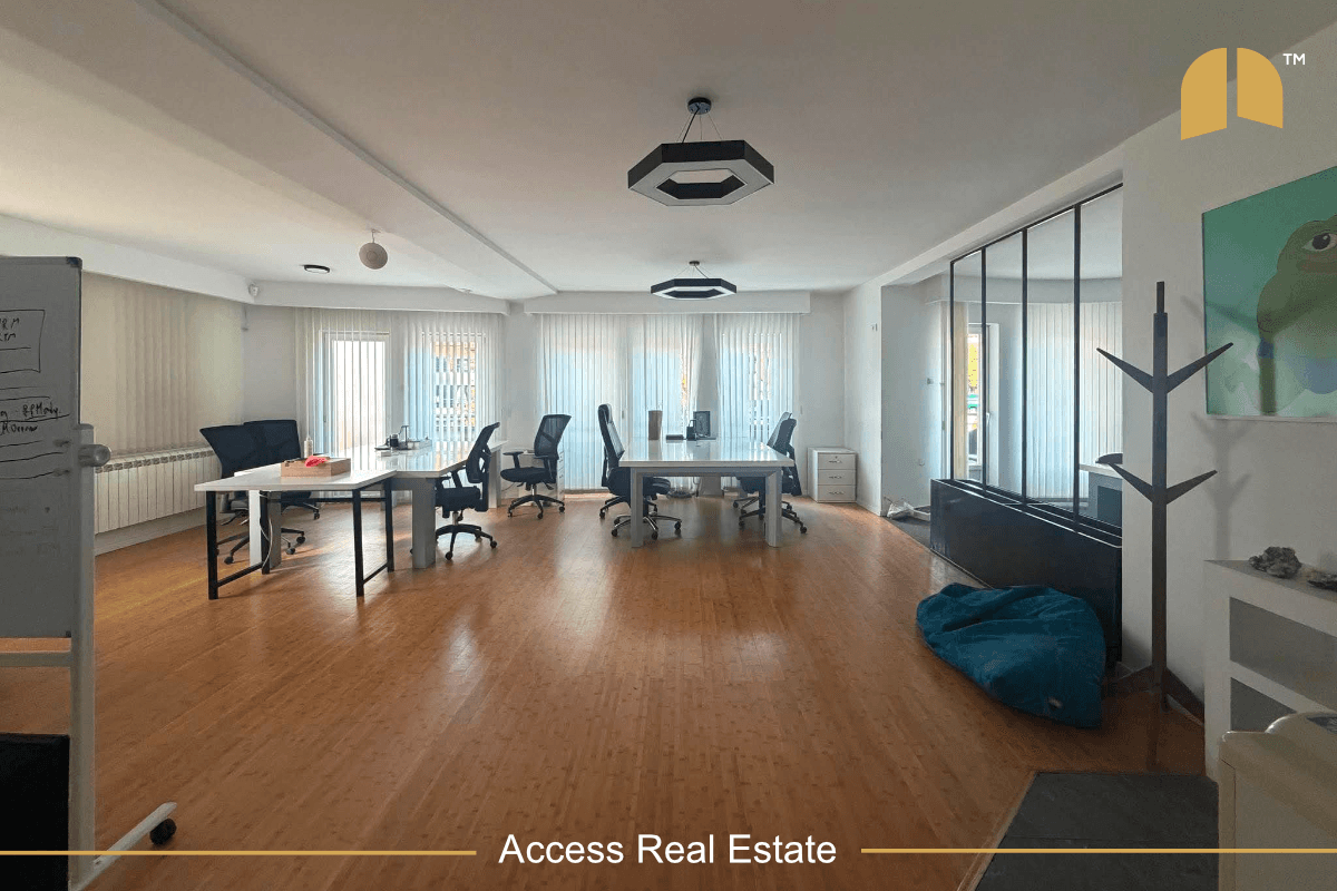 Objekt me QIRA – 350m² / 14 hapësira pune – Bregu i Diellit 2
