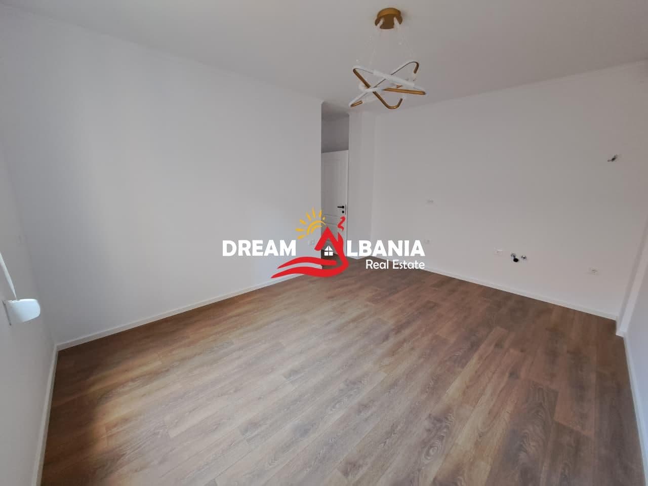 Shitet Apartament 1+1 Rruga Dritan Hoxha, Prane ZKM (ID 51110003) 4