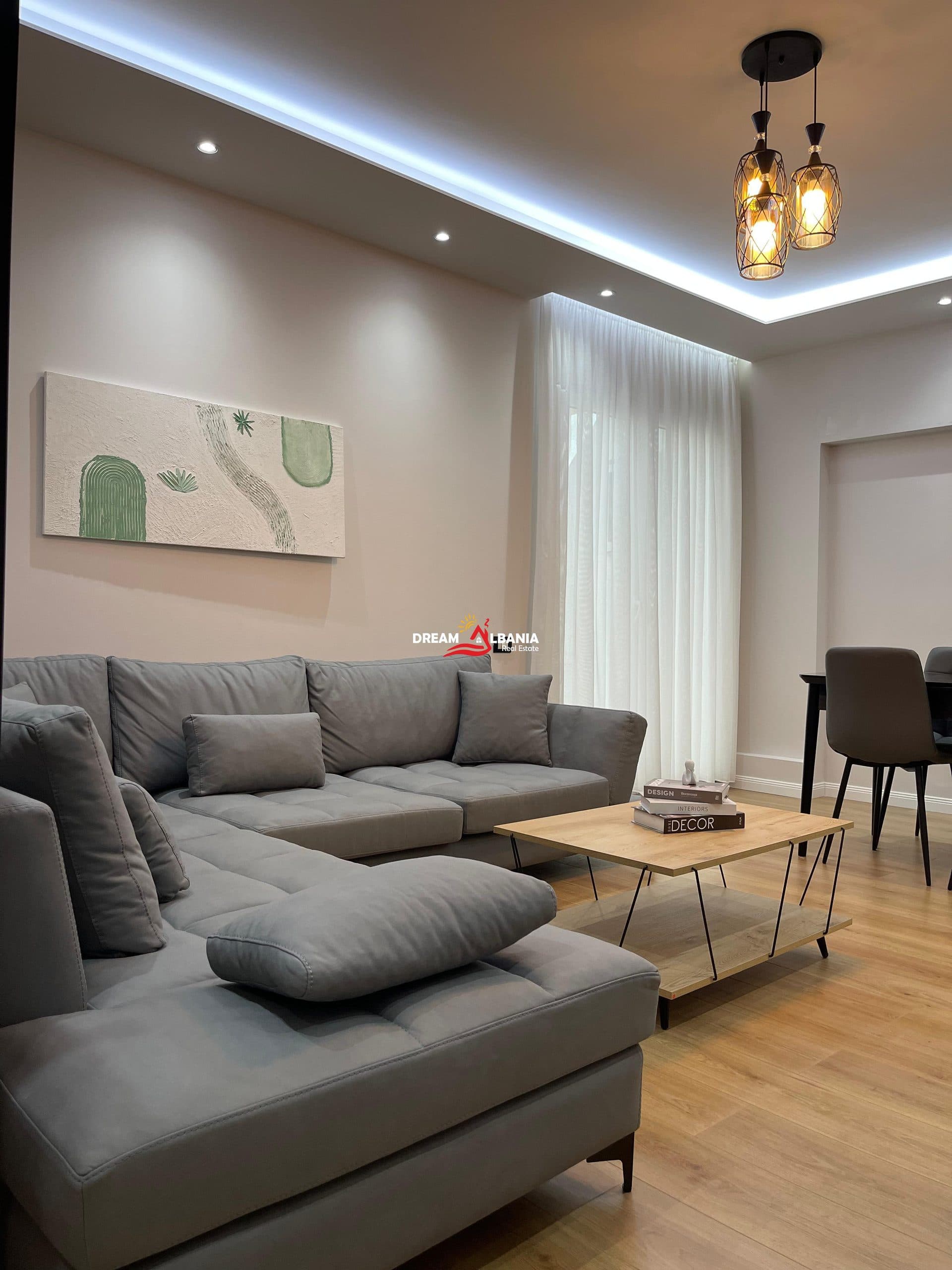 Apartament 2+1+2 me Verandë për Qera ne rrugen e Kavajes prane Deliorgjit (ID 42213352) 3