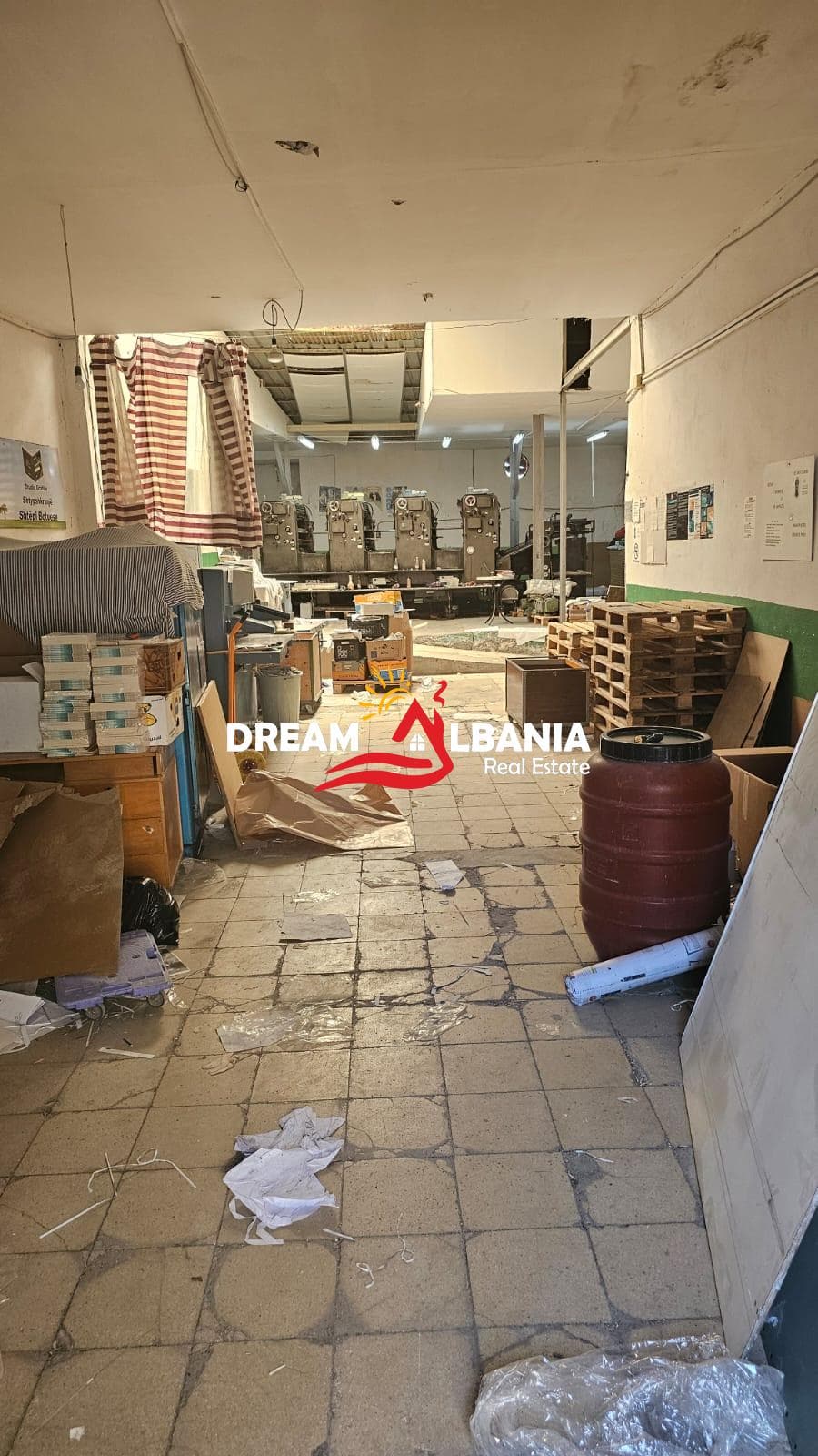 Magazinë me qera në Sauk, në Tiranë (ID 4281310) F 2