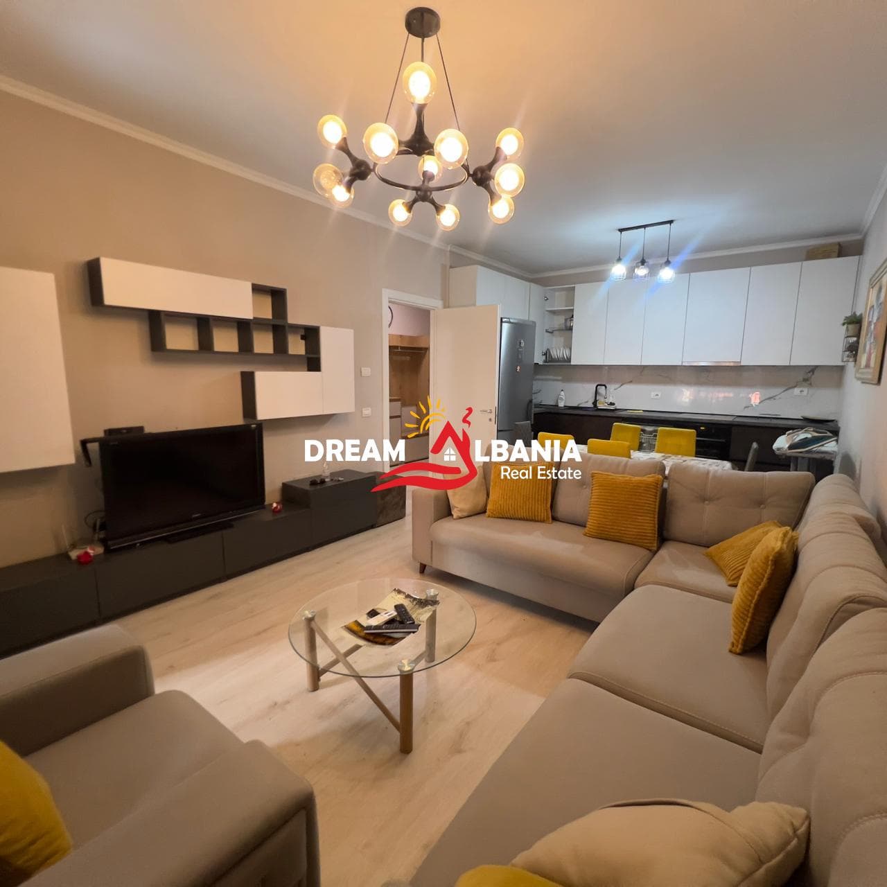 Apartament me Qera 1+1+ parkim tek Green City pane Fushes se Aviacionit ID (42111617) F