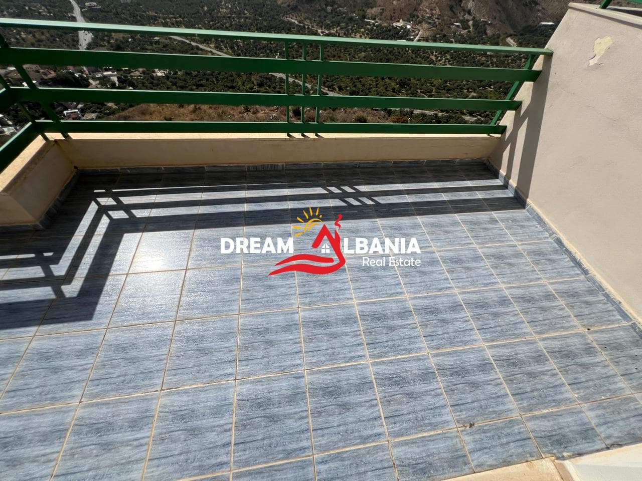 Ekskluzive!! Super mundesi investimi! Godine 5-kateshe(Hotel) ne shitje ne Bregdetin e Himares ne Qeparo (ID 4151162)