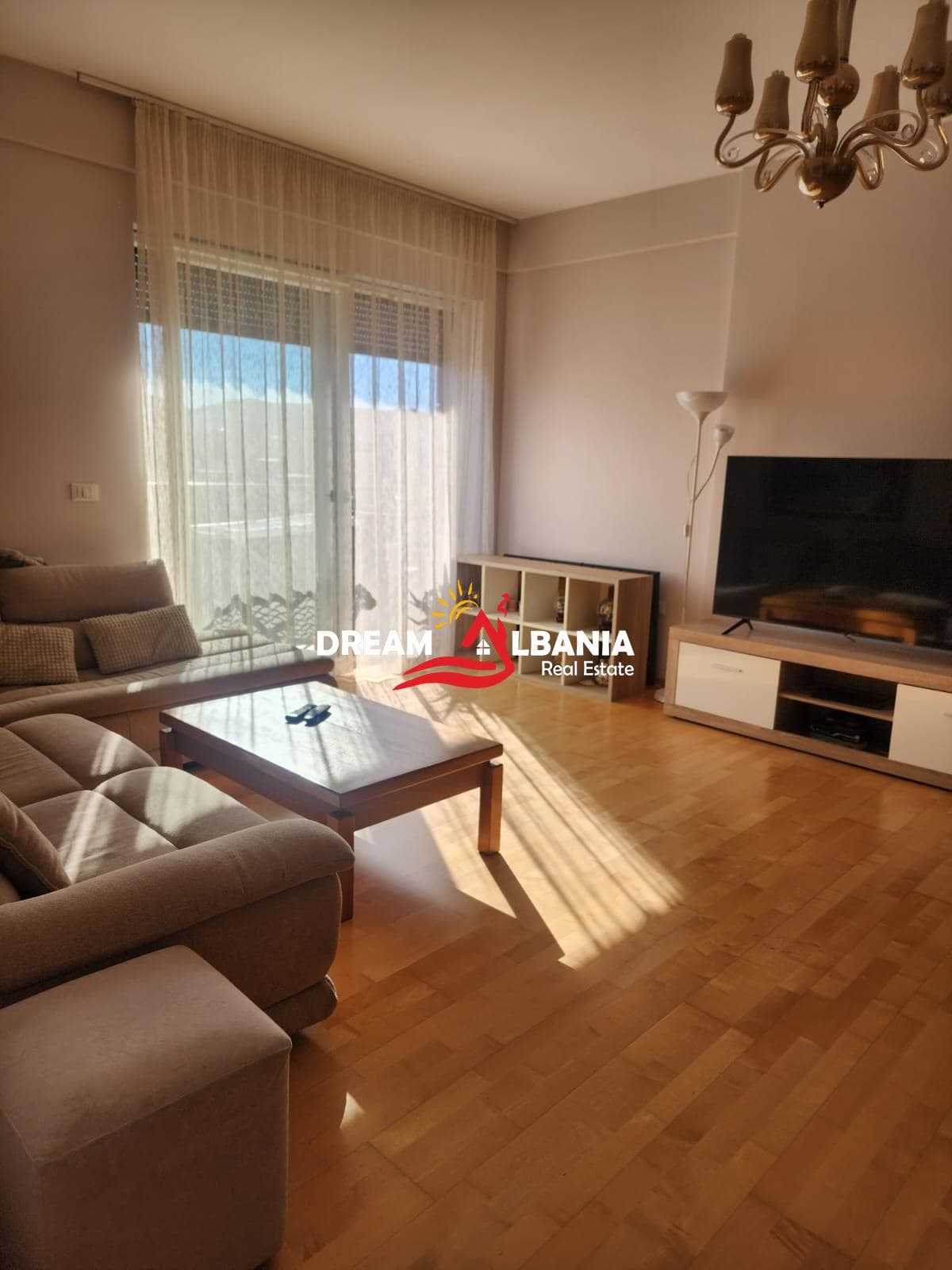Apartament 3+1+2+ parking me qera ne rrugen e Bogdaneve prane Spar (ID 4231424) 4
