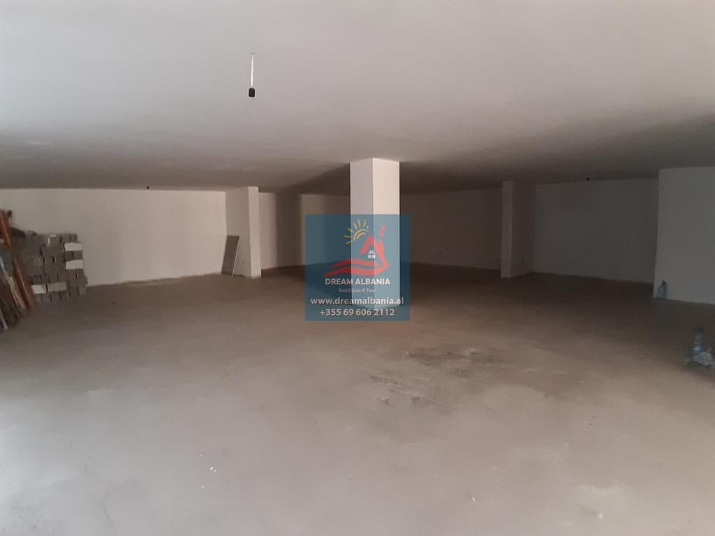 Dyqan per shitje Ali Demi ne rrugen Idriz Dollaku prane Burgut te Grave ne Tirane (ID 4171089 ) 2