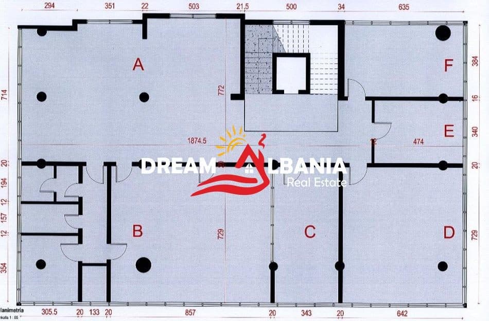 Ambjent Zyrash ne Shitje ne qender te Shkodres (ID 4161104)