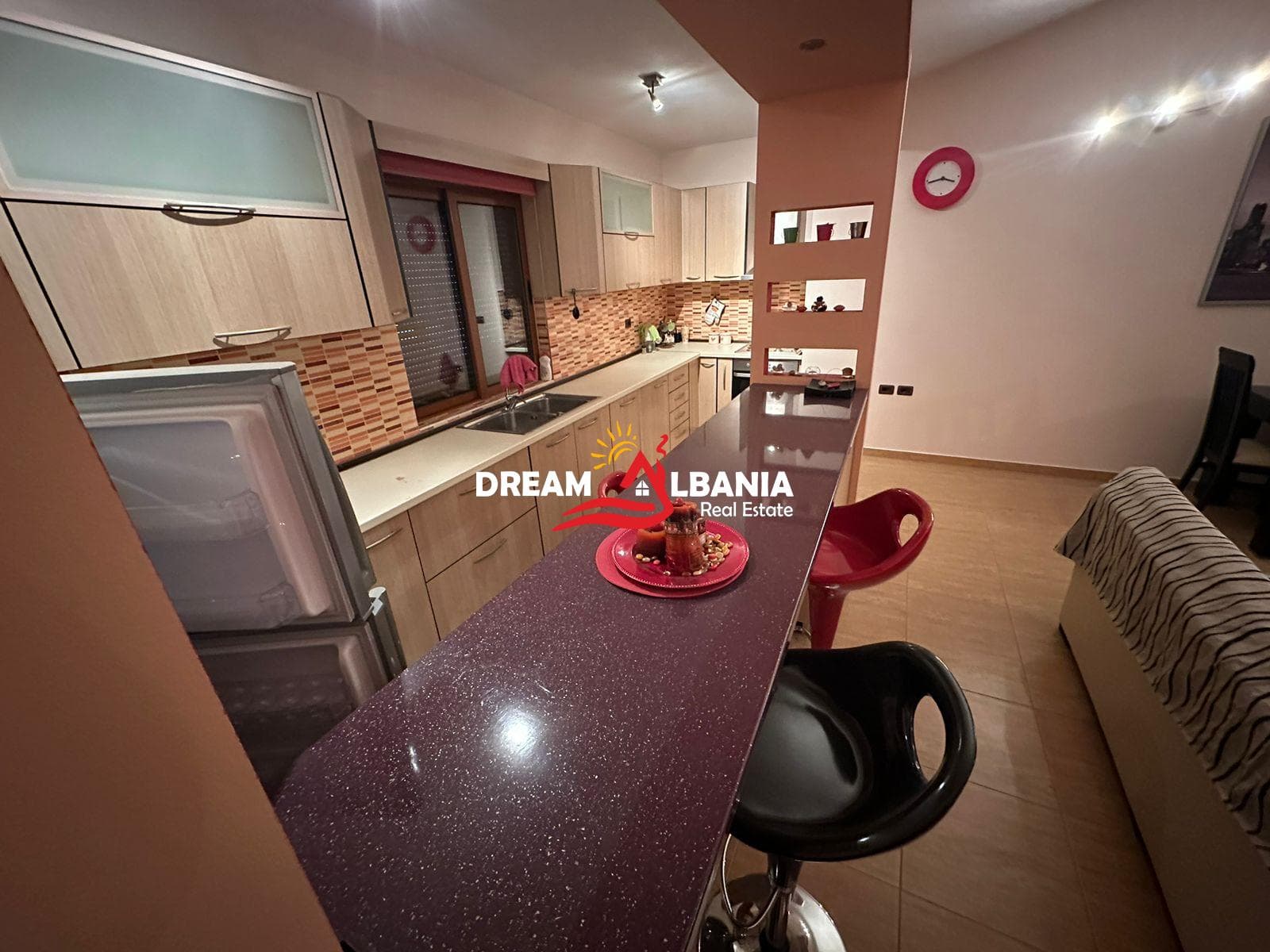 Apartament 2+1 me qera ne zonen Kodra e Diellit, rruga Rrapo Hekali ne Tirane (ID 4221593) 3
