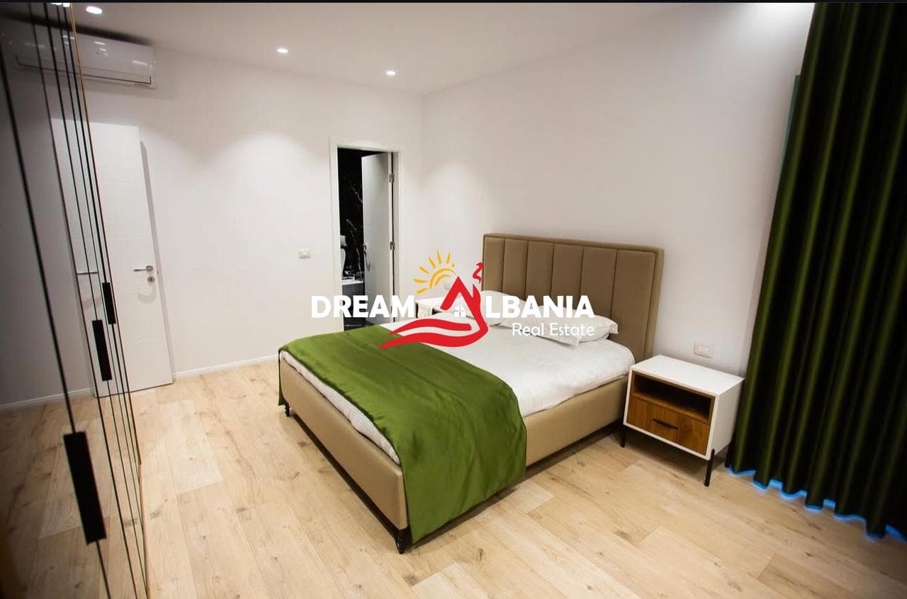 Super apartament me qera 2+1+2wc te Emerald Center rruga 5 Maji, Tirane (ID 42215262) 4
