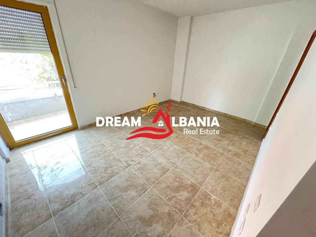 Apartament 2+1 ne shitje ne Bllok prane Sky Tower ne Tirane (ID 4121928) 2