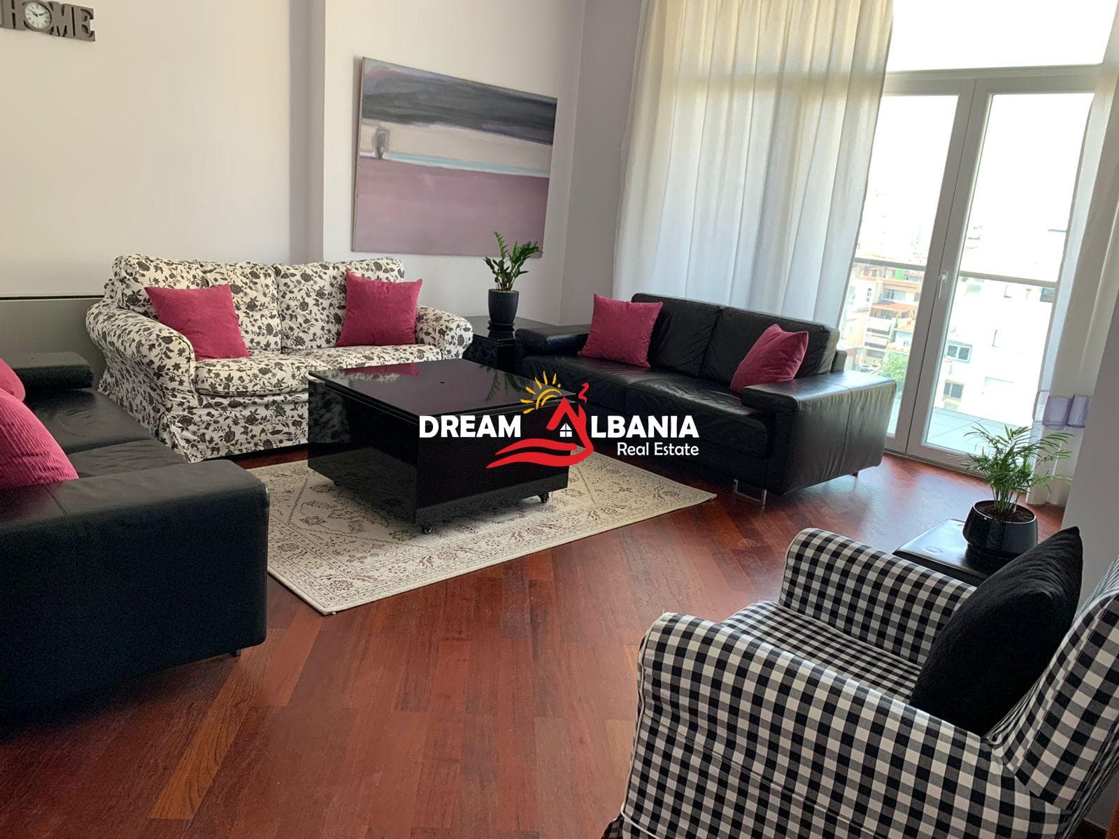 Apartament me qera 2+1+2wc+Parkim te Sheshi Wilson, Tirane (ID 42215204).