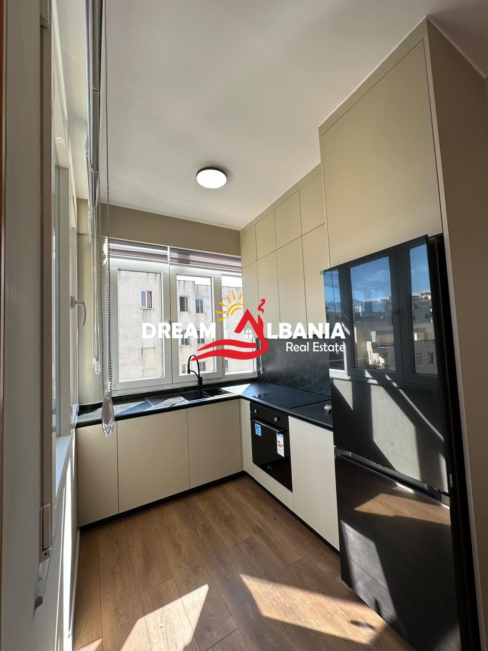 Apartament2+1 me Qera tek Kopshti Zologjik (ID 52215004) 3