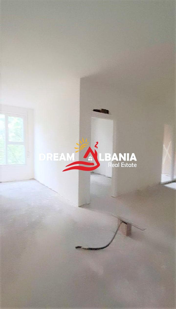 3 apartamente me qera per zyra ne rrugen e Dibres ne afersi te Shkolles se Bashkuar ne Tirane (ID 4211907) 4
