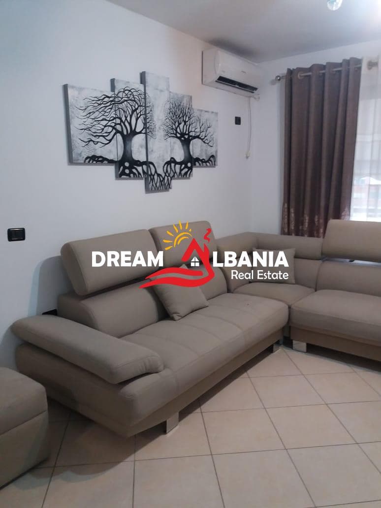 Jepet apartament 2+1+2 me qera ne zonen e Misto Mame prane Pallateve Cabej (ID 42215604) f 2