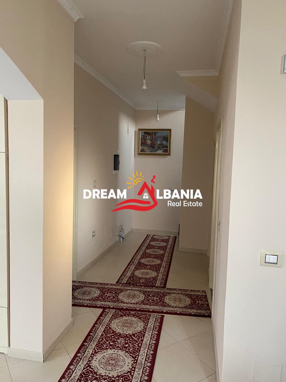 Vile me qera Mjull Bathore perballe qendres tregtare TEG ne Tirane (ID 4251127 )